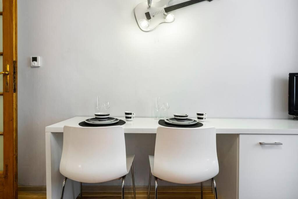 Studio Pomorska , Bezplatny Parking Daire Krasków Dış mekan fotoğraf